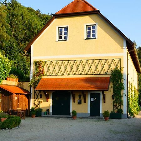 Pyhra - Urlaub Im Elsbeerland Apartment Wald  Bagian luar foto