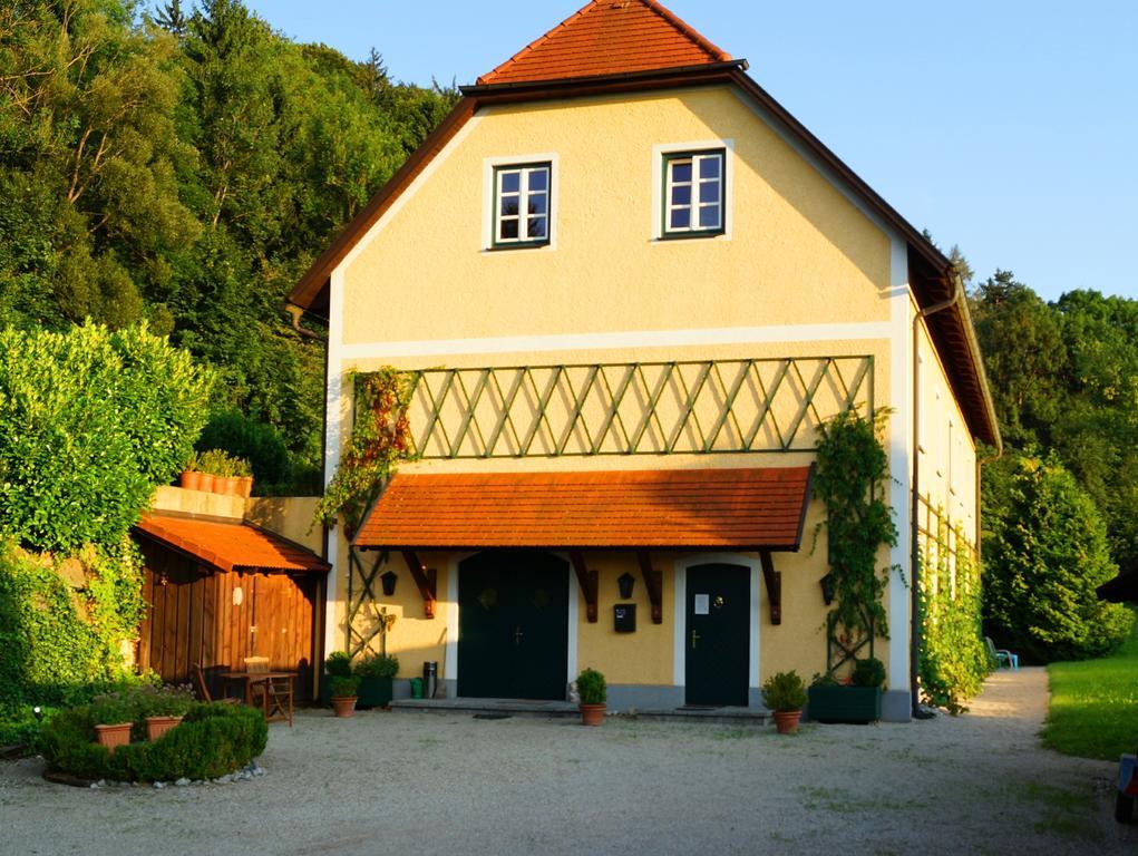 Pyhra - Urlaub Im Elsbeerland Apartment Wald  Bagian luar foto